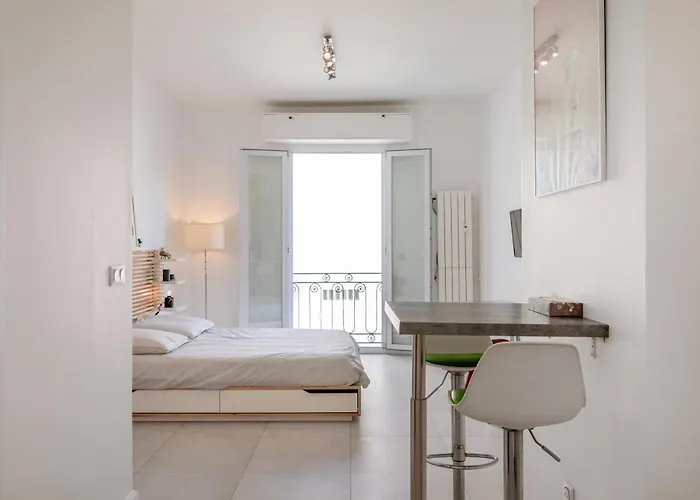 Beau Le Grand Palais 100m Des Plages *